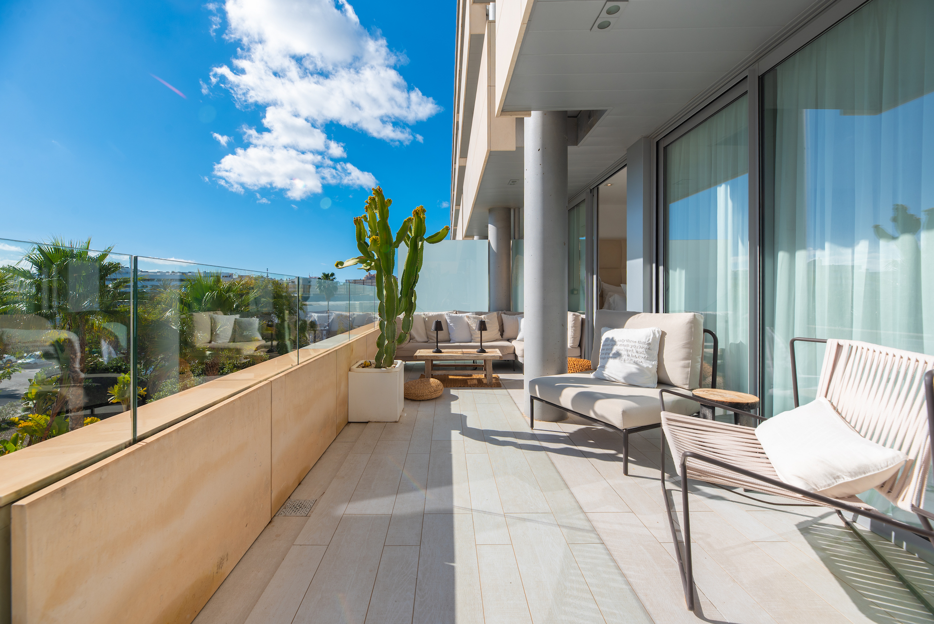 Resa Estates apartment for sale in Ibiza marina botafoch modern terrace ok.jpg